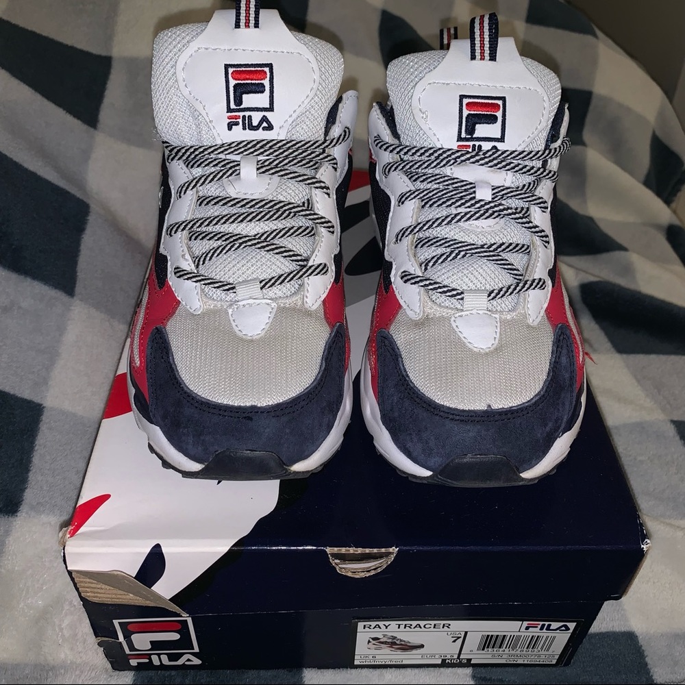 Ray Tracer FILA Sneakers